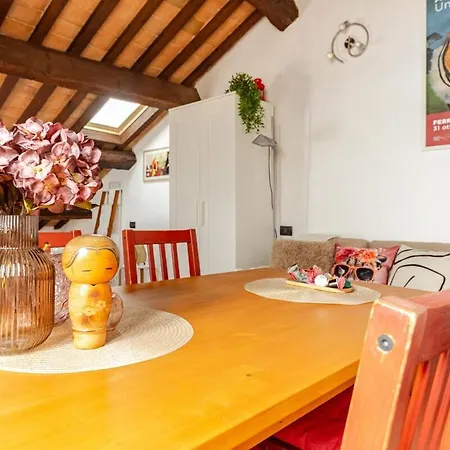 Apartment Historic Center Elegant Open Space Luggage Storage Ferrara
